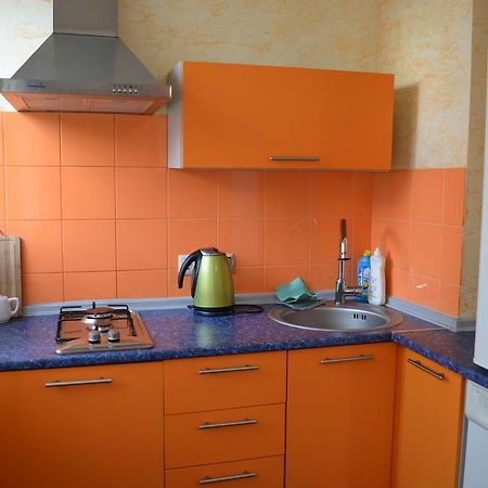 Apartment Laboratorniy Per. 26 基輔 外观 照片